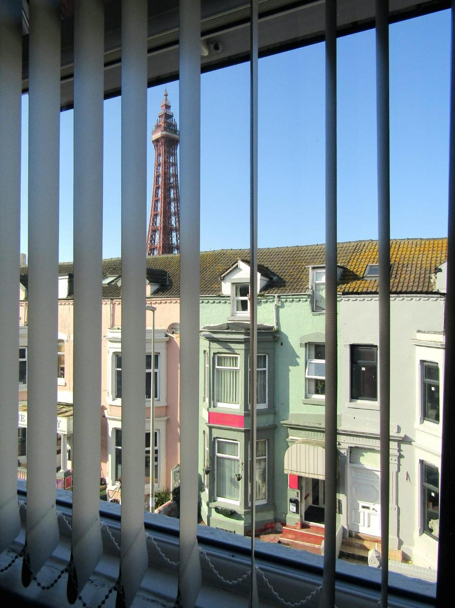 Wilsons Hotel - Blackpool Tower View Eksteriør bilde